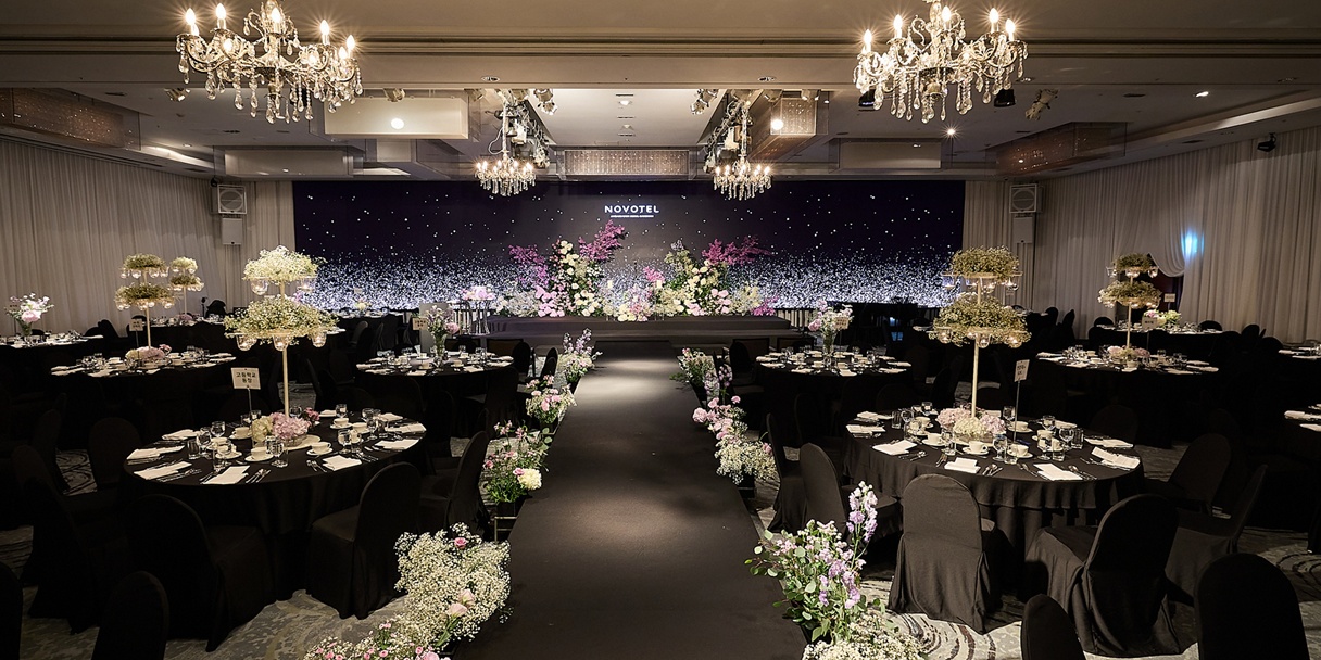 Champagne Hall thumbnail
