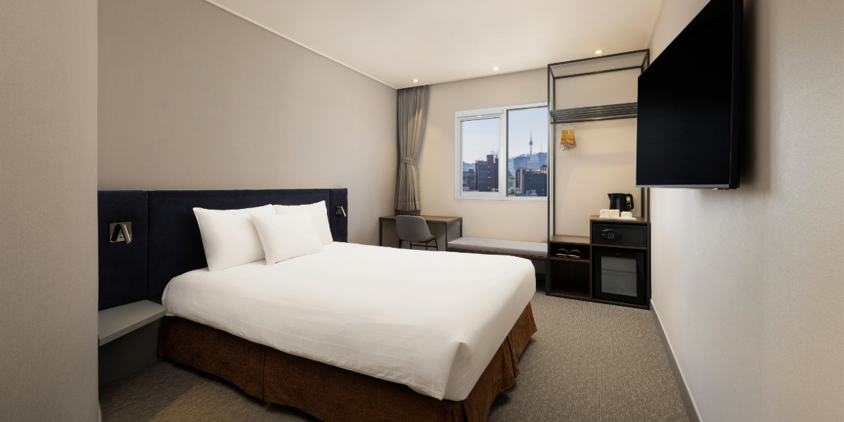 Superior Room, Ikseon Hanok View - 1 Double Bed thumbnail